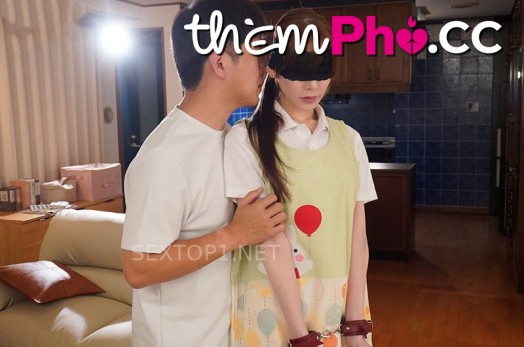 Bất ngờ khi cô giáo mầm non của con trai lại làm nghề phụ là “bán dâm”